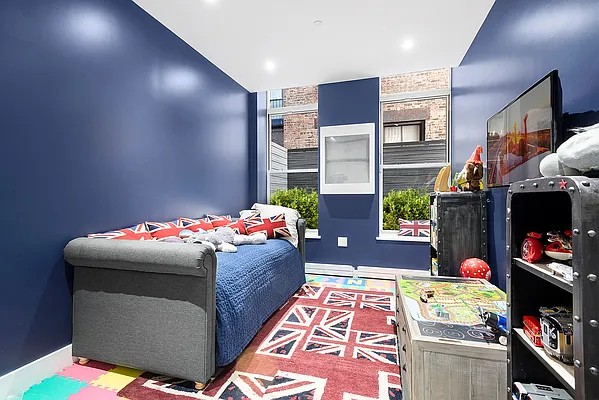 Rented by Corcoran | media 29