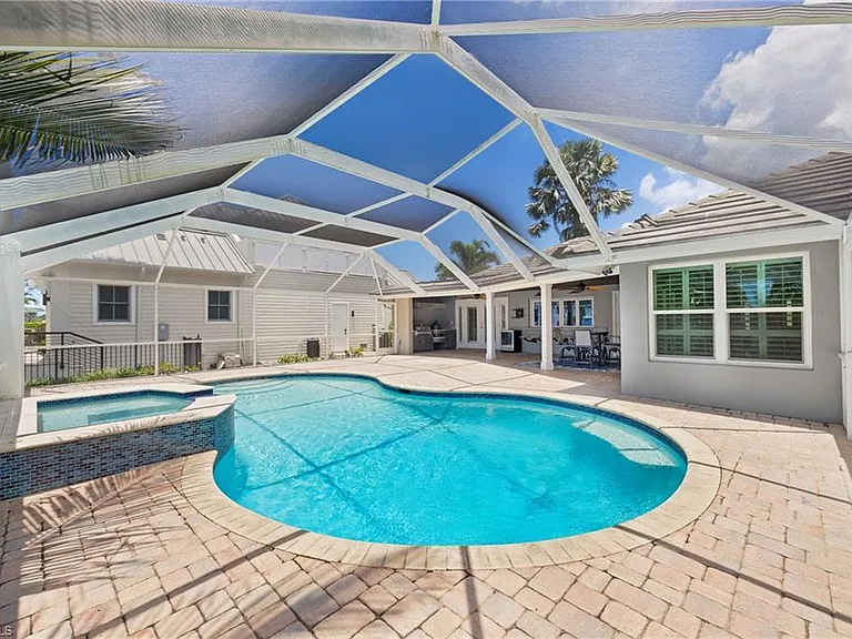 1320 Marlin Dr — Photo 29