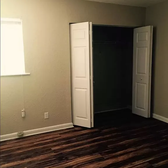 3927 Notter Ave #10 — Photo 2