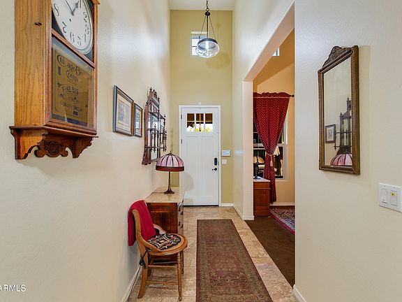 3rd image of 20501 W HAMILTON Street