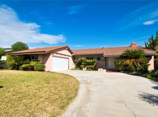 9871 Ramm Dr, Anaheim, CA 92804