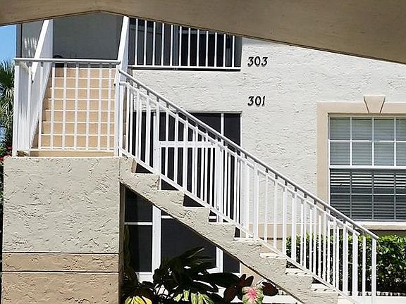 3rd image of 303 Auburn Lakes Cir
