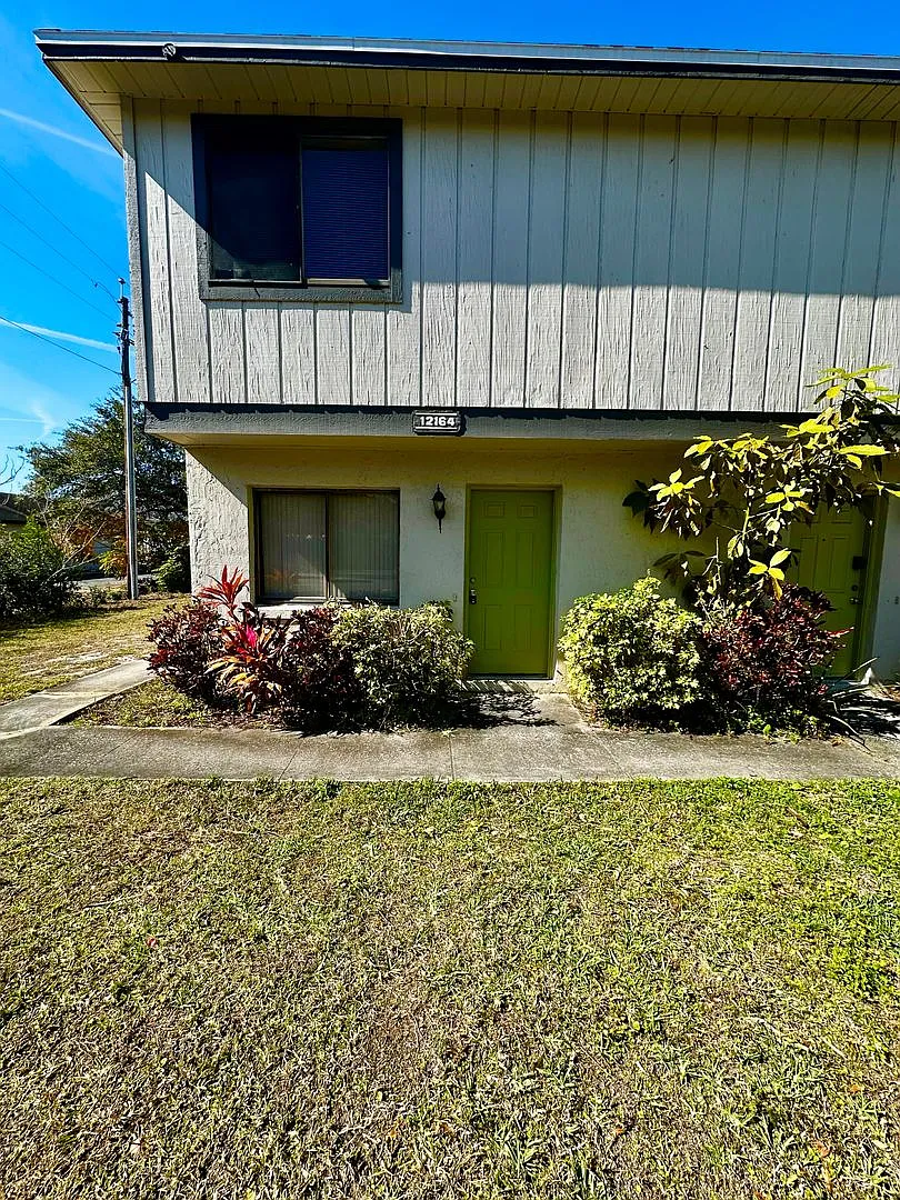 Building Photo - 12164 Pepperdine Pl