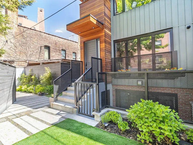117A Underhill Ave — Photo 1