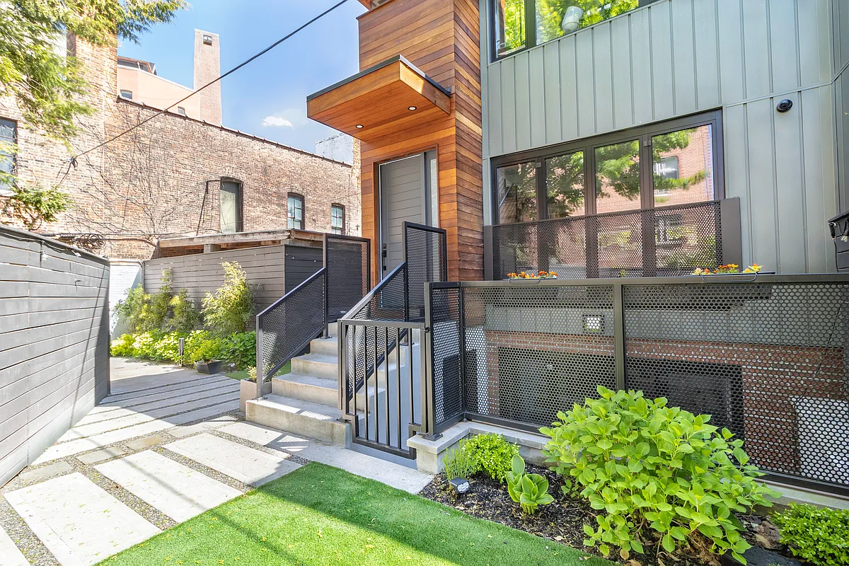 117A Underhill Avenue A