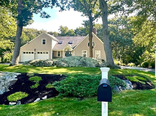 47 Old Coach Rd, Cohasset, MA 02025