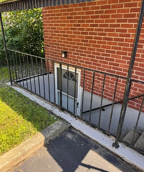 380 Liverpool Ave #2 — Photo 15