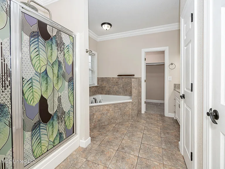 15208 Lisa Dr — Photo 26