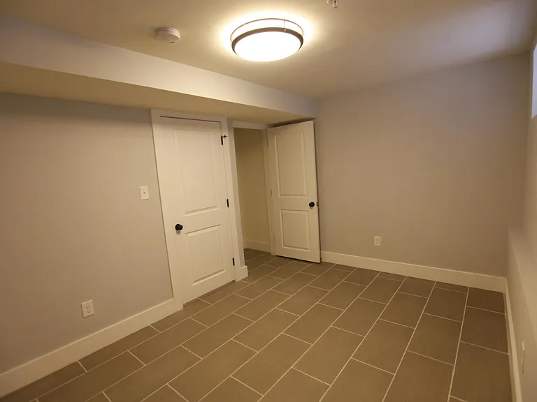 4921 Cedar Ave #1 — Photo 9