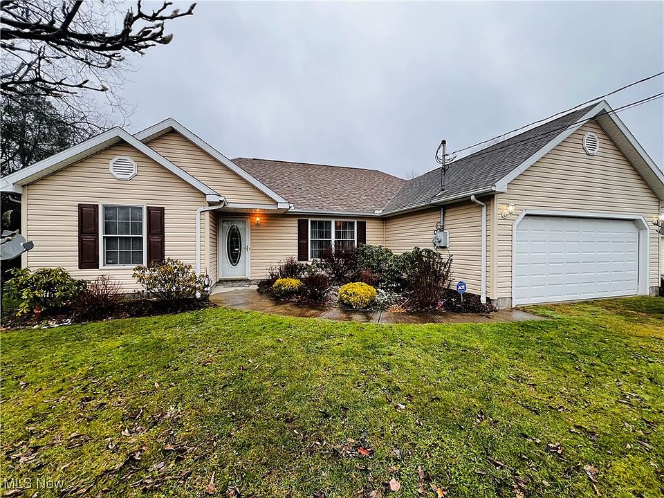 1st image of 2512 Rosewood Pl