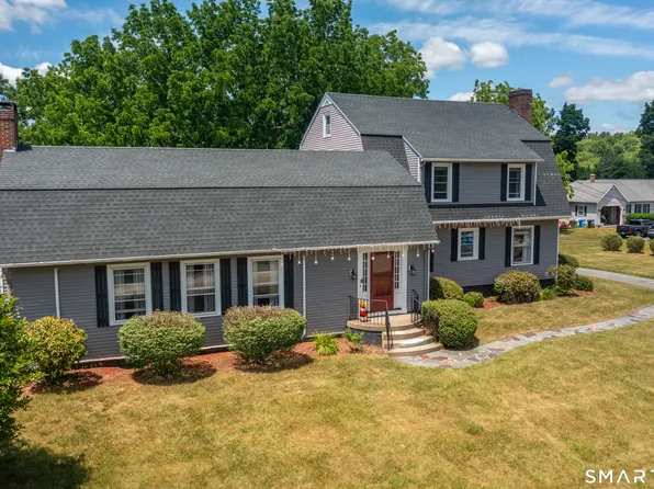 26 Canterbury Turnpike, Norwich, CT 06360