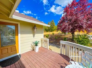 6046 Mid Drive Trl, Redding, CA 96003