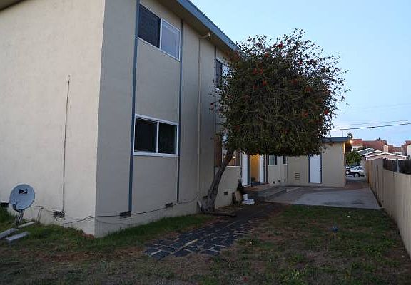 2nd image of 1014 Coalport St APT B