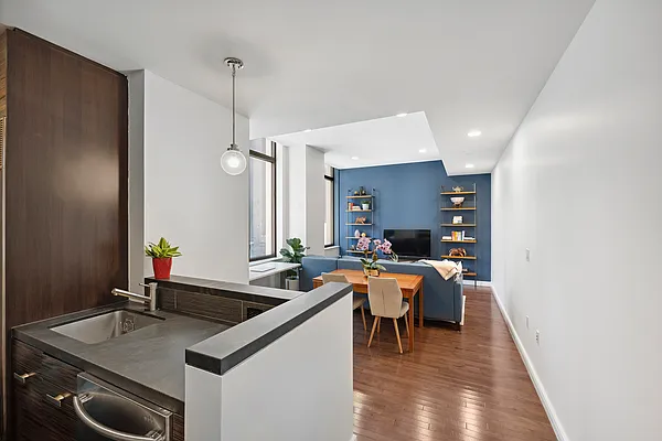 Sold by Compass | media 3