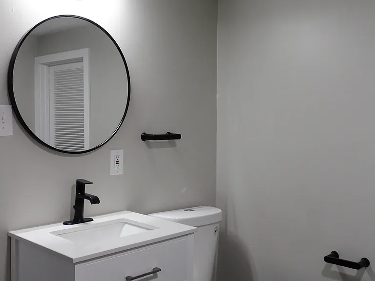 Campus Apartments — Photo 13