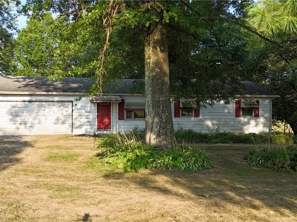 4540 Newgarden Rd, Salem, OH 44460