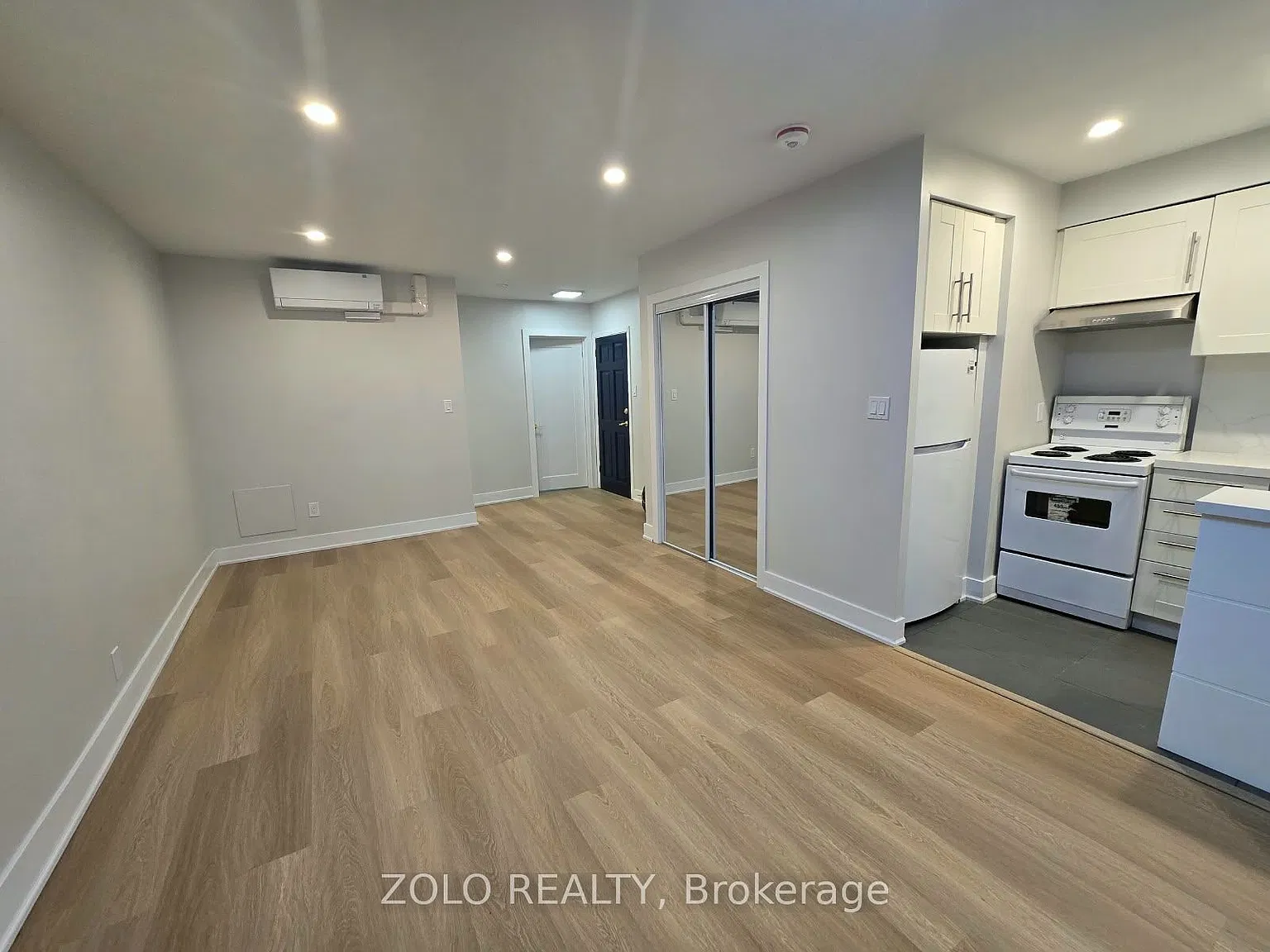 1 bed, $1,999 — Photo 4