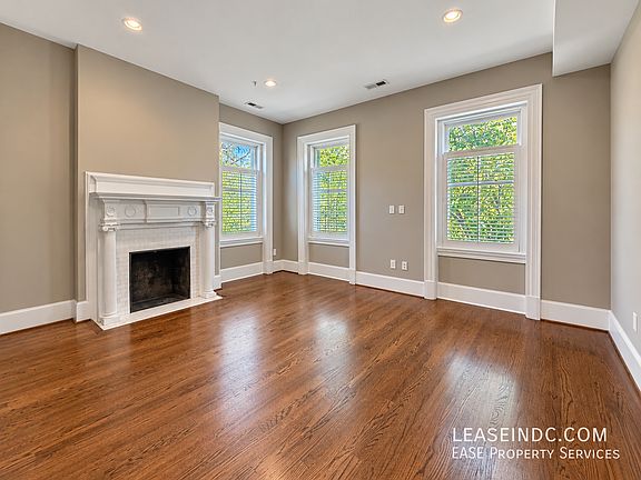 5th image of 3324 18th St NW #8