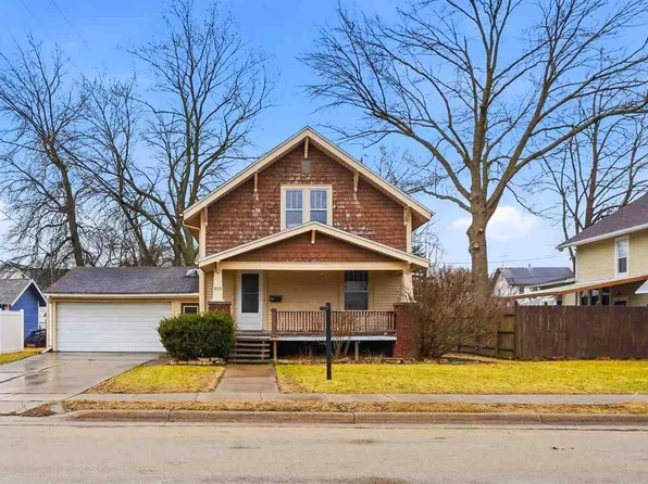 315 E Jackson St, Washington, IA 52353