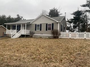 33 Yvonne St, Sanford, ME 04073
