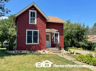 1124 5th St S, Stillwater, MN 55082