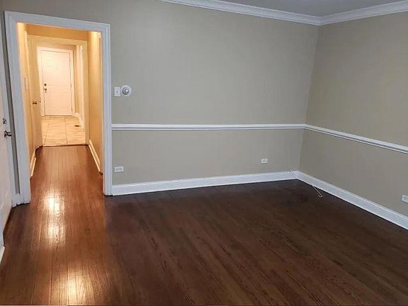4th image of 11814 S Hale Ave Unit 1