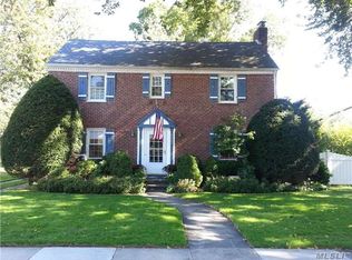 1721 Westervelt Ave, Baldwin, NY 11510