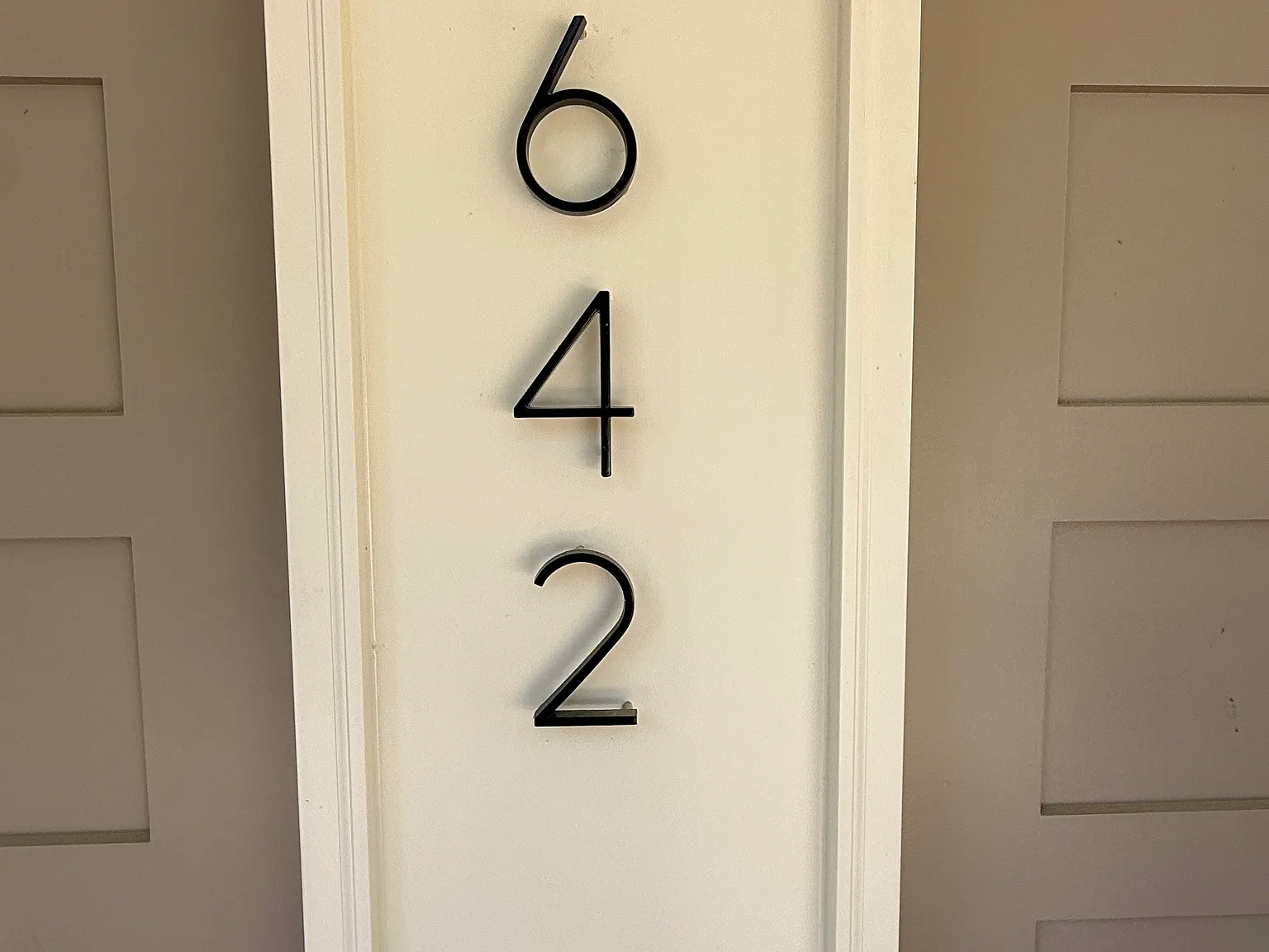 2 bed, 1000 sqft, $1,900 — Photo 3