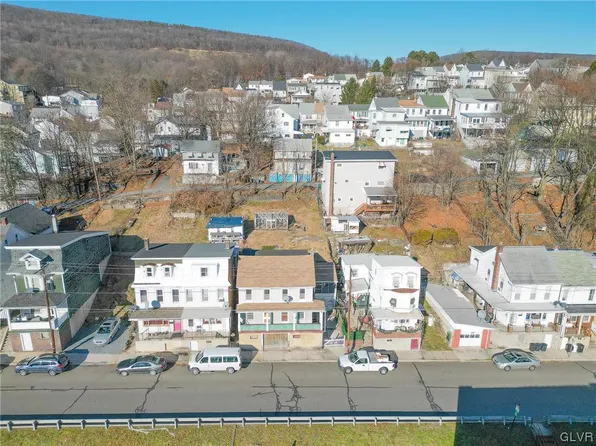 245-247 Lafayette Blvd, Tamaqua, PA 18252