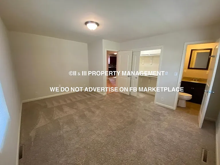 512 W 86th St — Photo 26