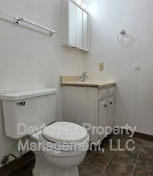 2414 3rd Ave N #17 — Photo 10
