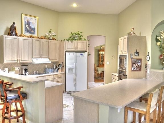 3rd image of 11301 Penfield Ln NE