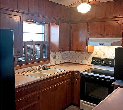 4th image of 3617 Randall Dr
