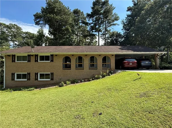 4338 Louis Rd SW, Lilburn, GA 30047