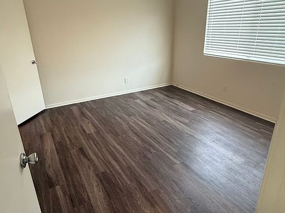 5th image of 13621 Cerise Ave APT 18