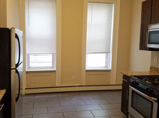 261 3rd St APT 2, Jersey City, NJ 07302