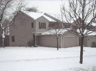 209 Pamela Dr, Bolingbrook, IL 60440