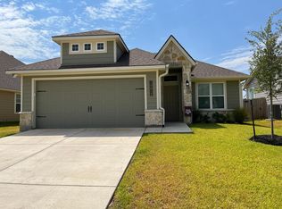 10612 Natural Pond Rd, College Station, TX 77845