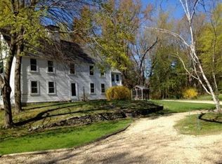 42 Heartbreak Rd, Ipswich, MA 01938