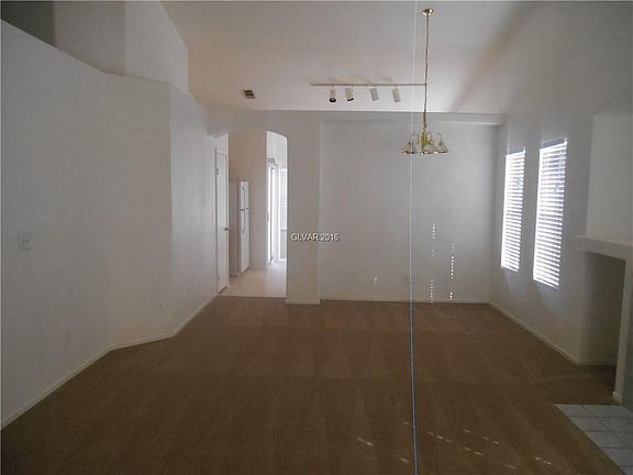 4th image of 898 High Mountain St #0