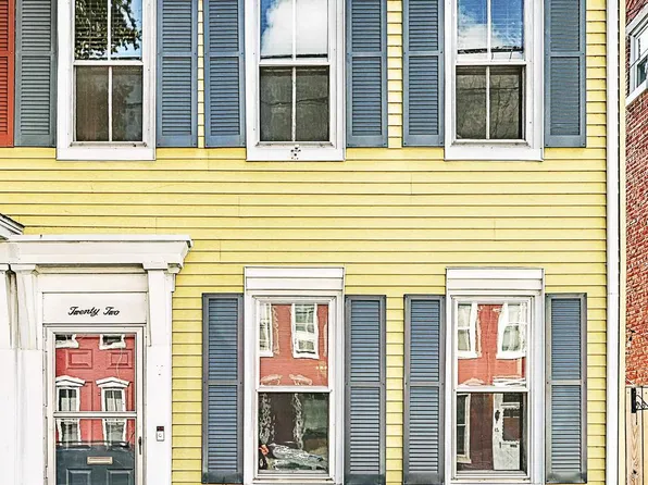 22 N 8th St, Columbia, PA 17512