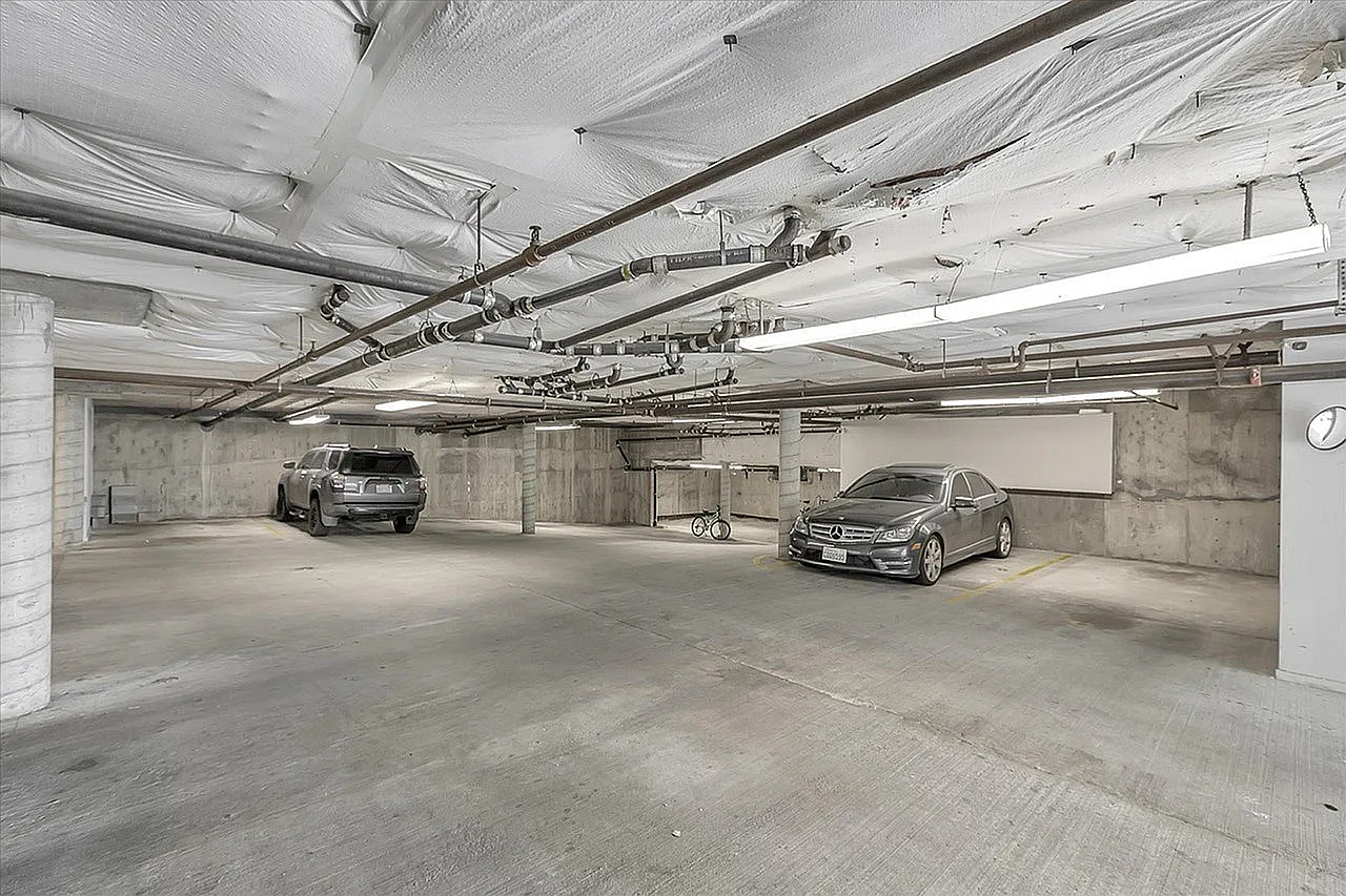 Nordic Pointe Apartments — Photo 4
