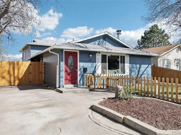 214 N 10th Avenue, Brighton, CO 80601