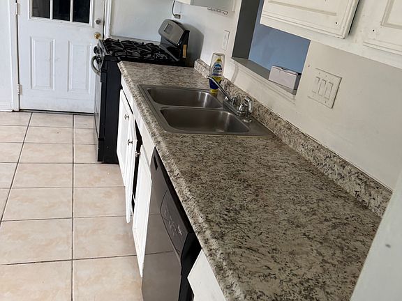 4th image of 1911 Quail Green Ct