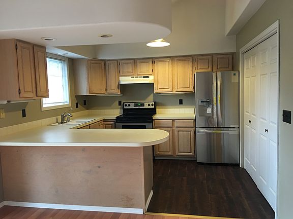 4th image of 4011 E 35th Ave