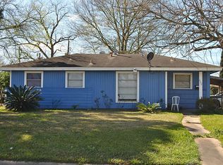 602 Brown Dr, Pasadena, TX 77506