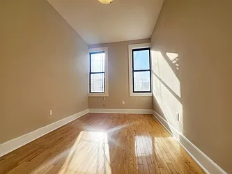 Rented by RELEASE NY