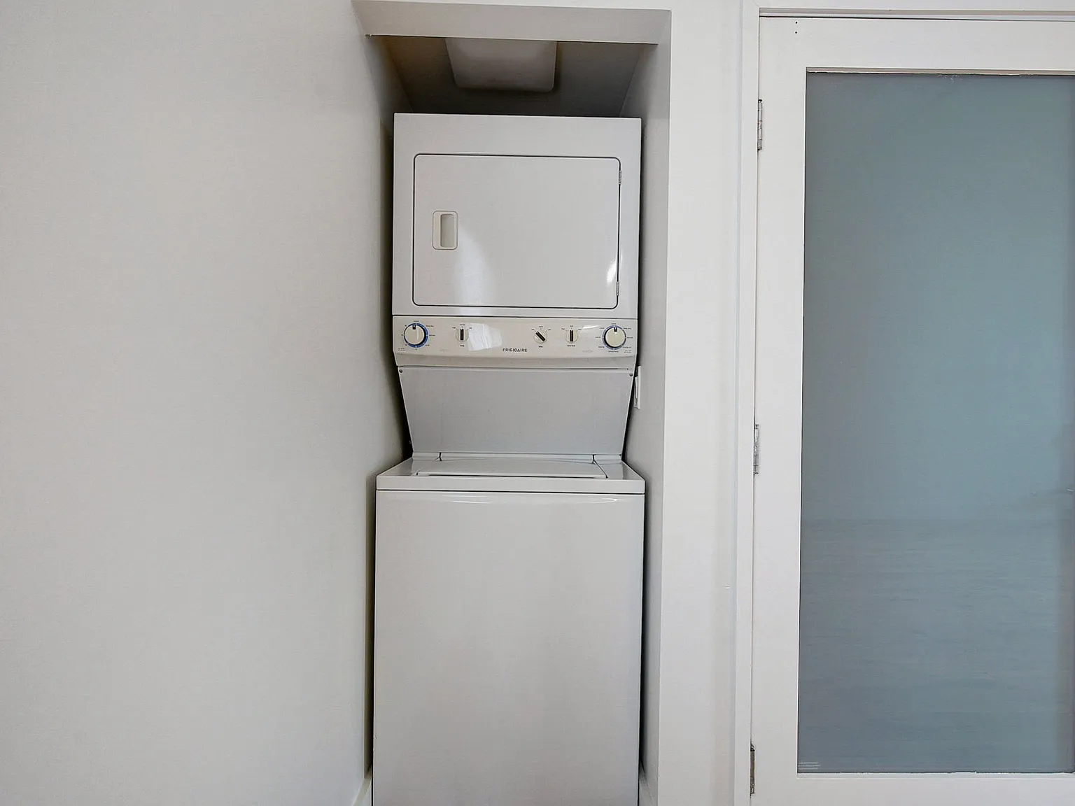 1 bed, 600 sqft, $2,700 — Photo 3