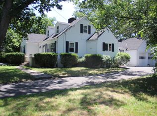 716 Carol Ave, Oakhurst, NJ 07755