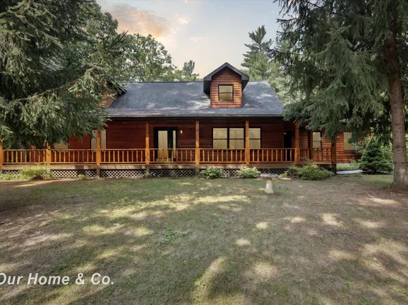 10306 Hammond Dr, Atlanta, MI 49709